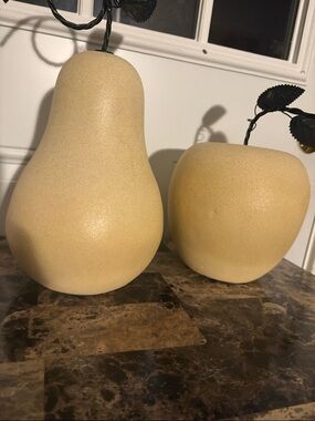 Neutral Cream Fruit Accent Set - Decorative Pear & Apple